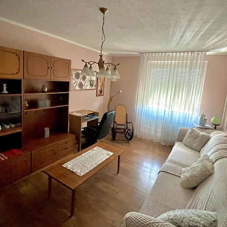 Atomcity Apartman Пакш Екстер'єр фото